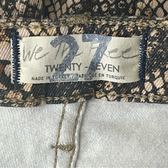 FREE PEOPLE NEW TWO FACED SNAKESKIN SKINNY RAW HEM JEANS 27 - Picture 9 of 13